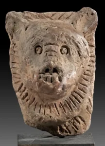 Köpfchen aus Terrakotta, Melitäerspitz, Spätzeit, ca. 664 – 330 v. Chr.