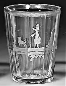 Miniaturbecher, Kali-Kalkglas, Steinschönau (Nordböhmen), 3. Viertel 18. Jh., Bayerisches Nationalmuseum