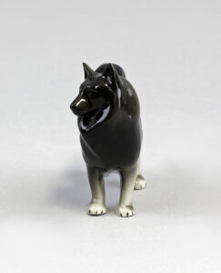 Wagner & Apel, Porzellan-Spitz, schwarz, 9 x 3 x 8 cm, Abb. 02