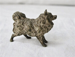 Wiener Bronze Spitz, um 1900, Abb. 01