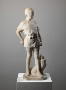 Prinz Wilhelm von Preußen mit Hund, Entwurf von H. J. Pagel (deutschnationale Themen: Büsten von Hess, Hitler, Hindenburg und Göring), 1910, Höhe 85 cm, Marmor, © Staatl. Museen zu Berlin