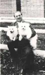 Dr. Nicolae Hasnas (Rumänien) mit seinen beiden Spitzen